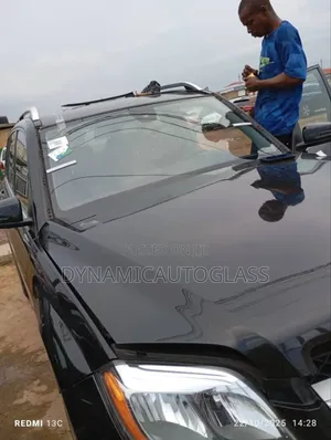 Benz GLK Windscreen (Sensors)