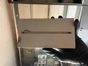 New Apple iPhone Air 256 GB