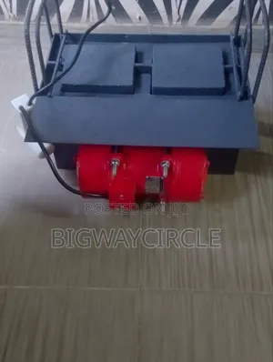 Semi Electric Manual Block Moulder