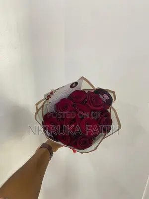 Fresh Roses Bouquet