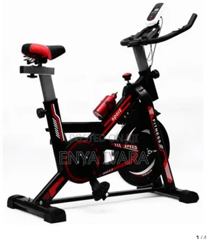 Sturdy Indoor/Outdoor Spinner Exercise Bike With Meter