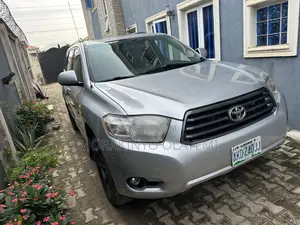 Toyota Highlander Sport 2010 Silver