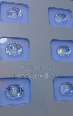 100watts Wakatek All In One Solar Street
