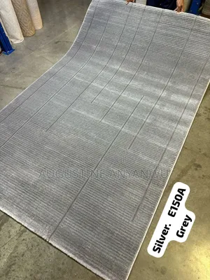 High Quality Turkish Center Rug Carpet Size 7ft/10ft