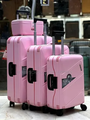 Luxurious Set of 4 Pink Travelling Luggage Boxes