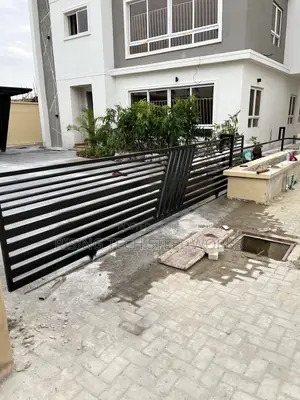 Simple Iron Gate