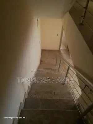4bdrm Townhouse/Terrace in Gaduwa for sale