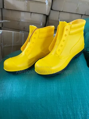 Rainboot Job Master Rainboot Available At Aa Safety Shops Near You