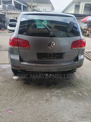 Volkswagen Touareg 2006 Gray