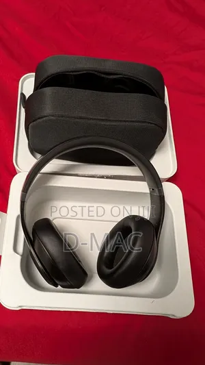 Beats Studio Pro Headset