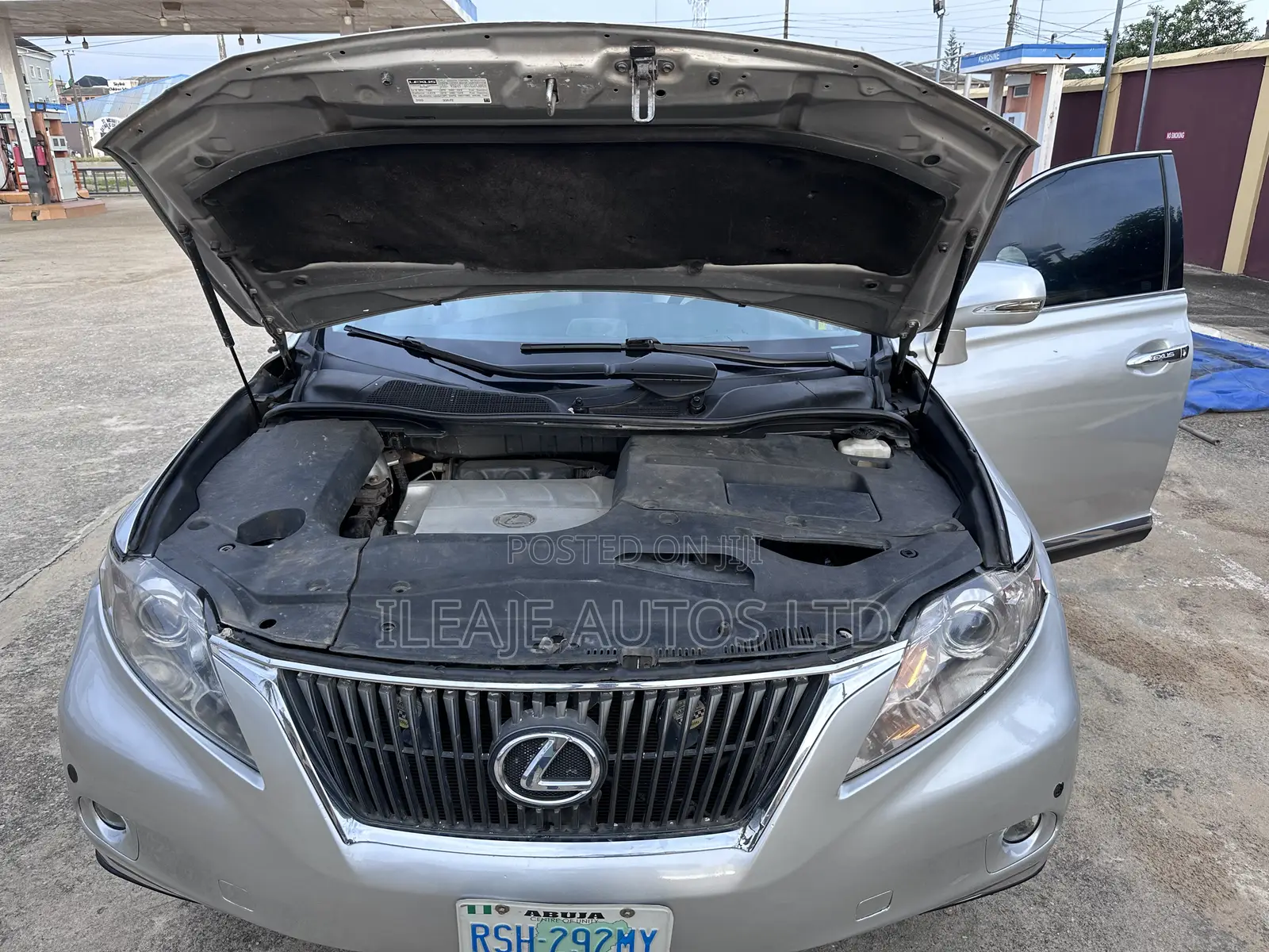 Lexus RX 2011 Silver
