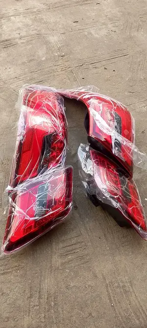Complete Back Light For Toyota Camry 2010 ( Yawo Model)