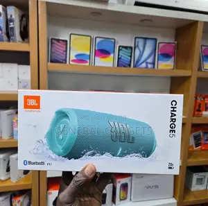 JBL Charge 5