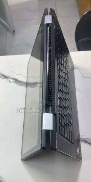 Laptop Lenovo Yoga 330 4GB Intel Pentium SSD 128GB