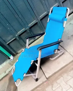 Foldable High Quality Indoor/Outdoor Sturdy Camp Chair and Bed