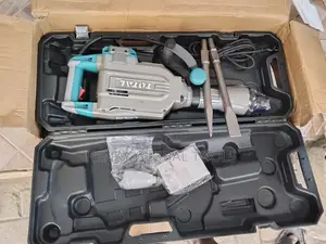 1700w Total Demolition Breaker