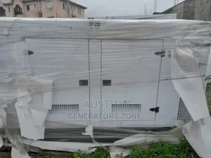 Brand New Perkins 250kva Soundproof Diesel Silent Lister Generator