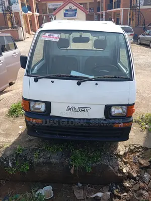 Daihatsu Hijet 2007 White