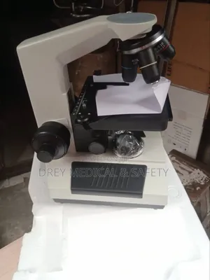 Microscope