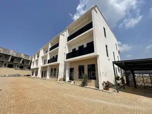 4bdrm Townhouse/Terrace in Katampe Extension for sale
