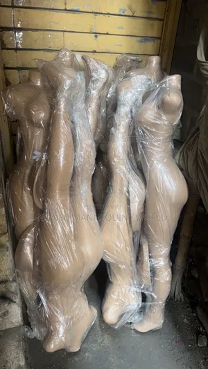 Female Size 10 Plastic Armless Display Mannequin