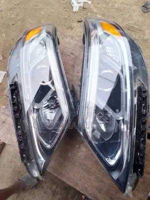Head Lamp Kia Sorento 2014