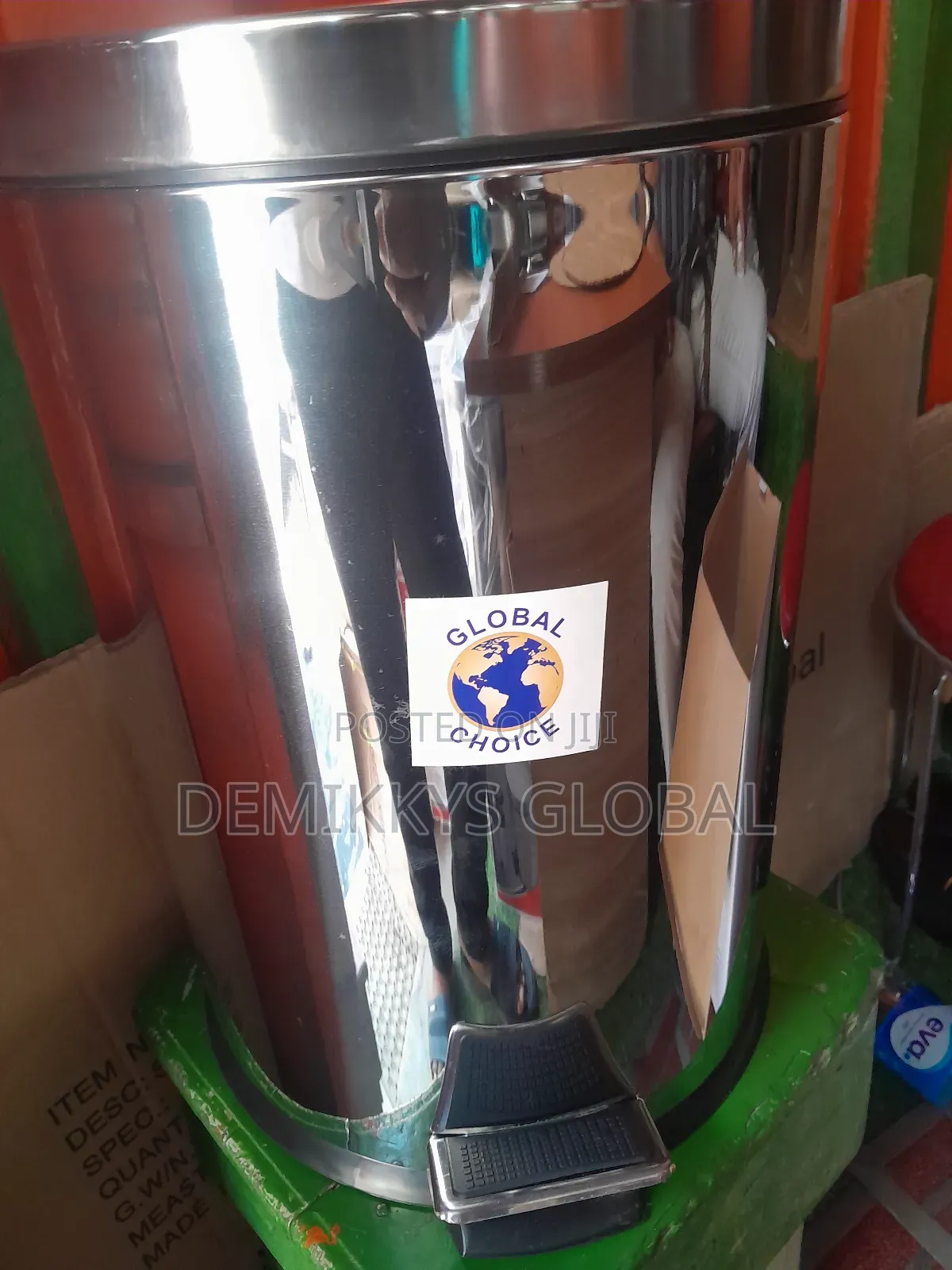 Stainless Pedal Dustbin 20l