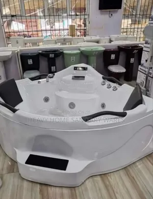Corner/ Angle Acrylic Executive Jacuzzi