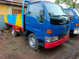 Nigeria Used Toyota Dyna 100 3y Petrol Engine
