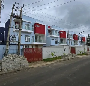 4bdrm Duplex in Ikeja Gra Lagos for rent
