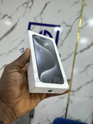 New Apple iPhone 15 Pro 256 GB