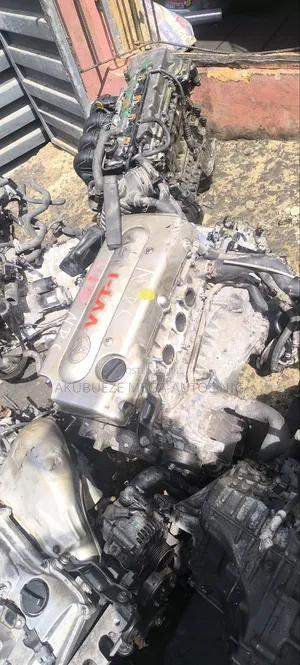 2az for Toyota Highlander 2005 Model 4 Plug  Engine and Gearbox