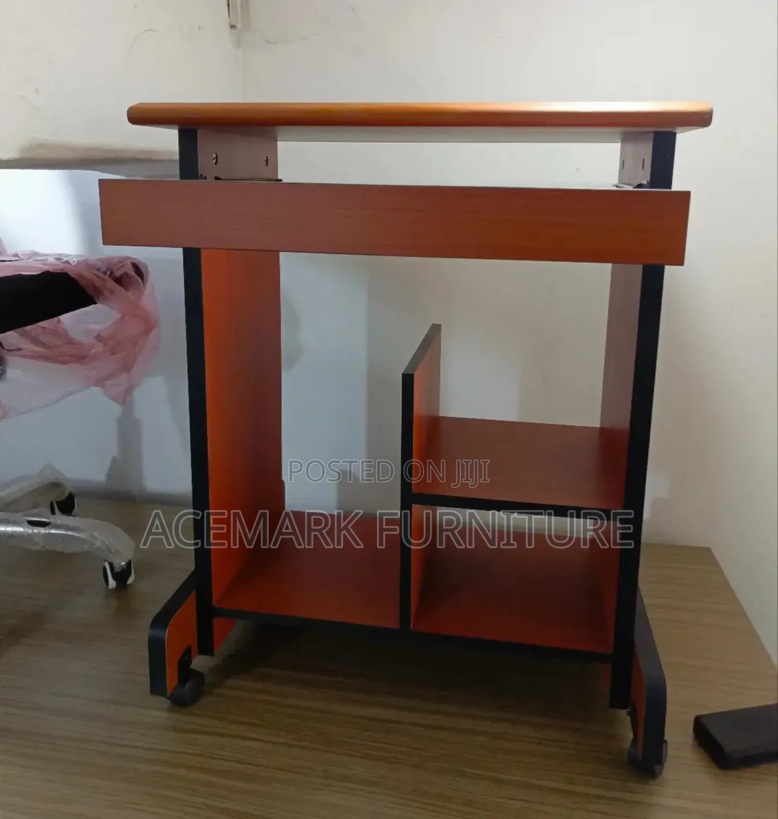 Computer Table