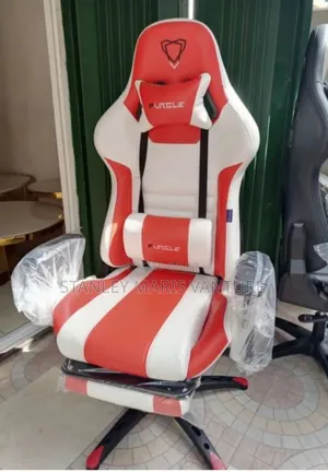 Redwhite Furgle Gaming Chair