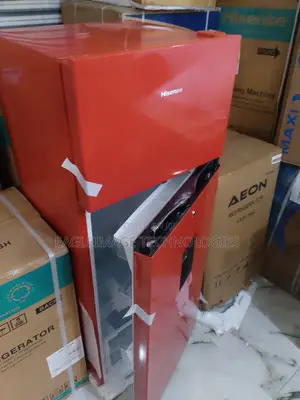Compact Hisense 205drb Red Refrigerator - Top Freezer, R600a Gas