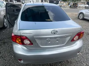 Toyota Corolla 1.8 LE 2008 Silver