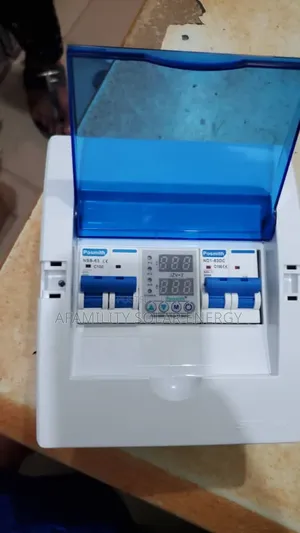Breakers, Voltage Regulator