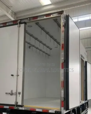 Clean and Spacious Truck for Hire in Ketu