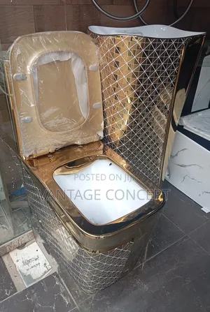 Executive Gold Wc