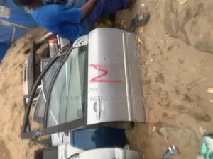 Lexus Rx 330 Front Right Empty Door 07/ 08 Model