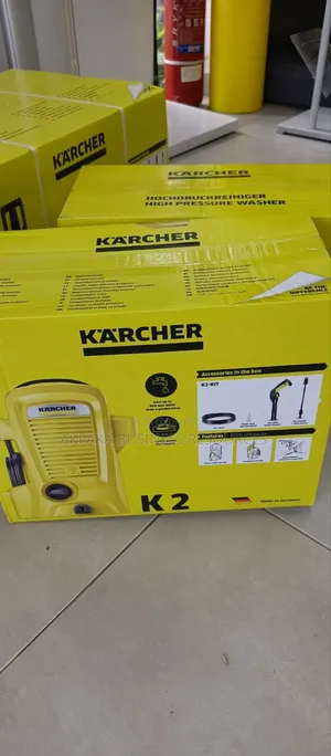 Kärcher Universal Pressure Washer.