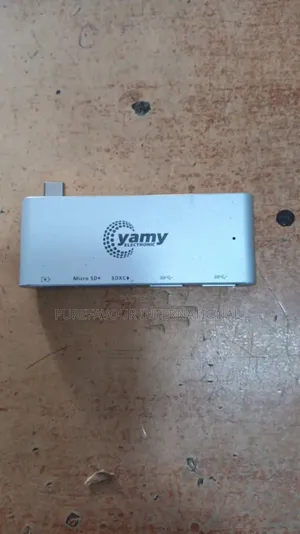 Tokunbo Yamy 5-in-1 Usb-C Multi Hub Adapter With Power Delivery