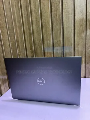 Laptop Dell Precision 5570 32GB Intel Core i7 SSD 1T
