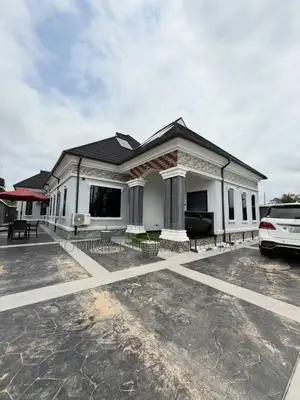 4bdrm Bungalow in Port-Harcourt for sale