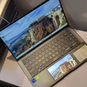 Laptop Asus Zenbook 14 UX434 16GB Intel Core i7 SSD 512GB