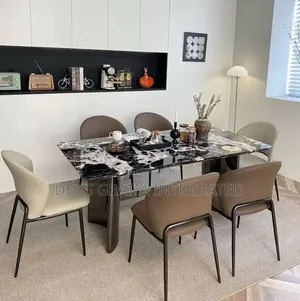 Dinning Table And 6 Chairs