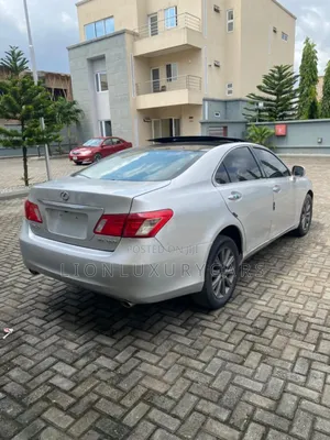 Lexus ES 350 2010 Silver