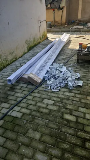 Roof Gutters Collector