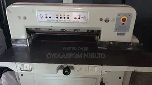 Polar 72/28 Inches Cutting Machine