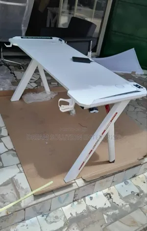 Standard White Gaming Table